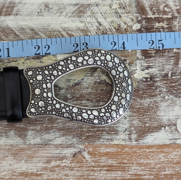 Chico's Adjustable Black Leather Belt With Silver Tone Hardware M/L - Picture 5 of 13